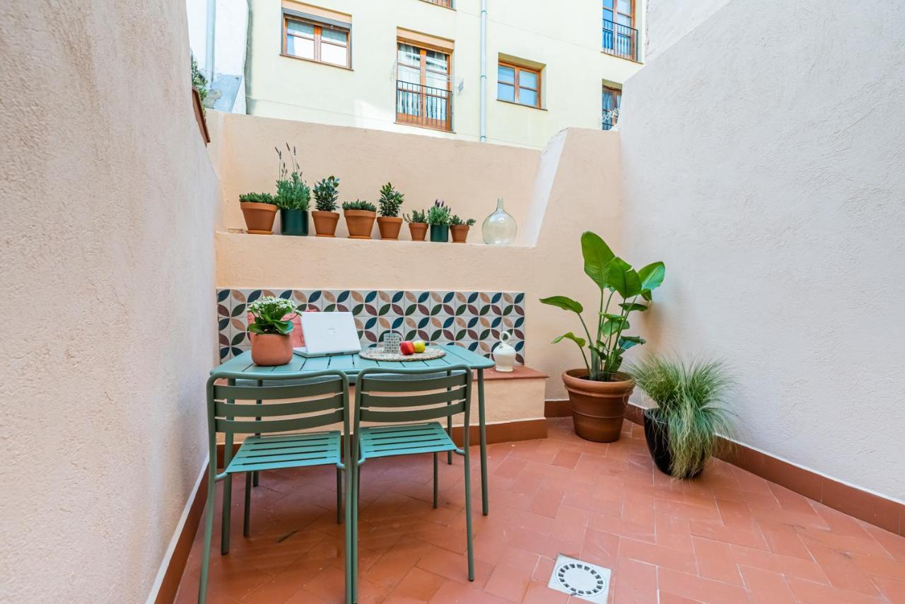 Vestal Suites Domo Cambrils Exterior photo